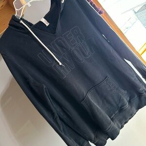Black under armor sweatshirt hoodie